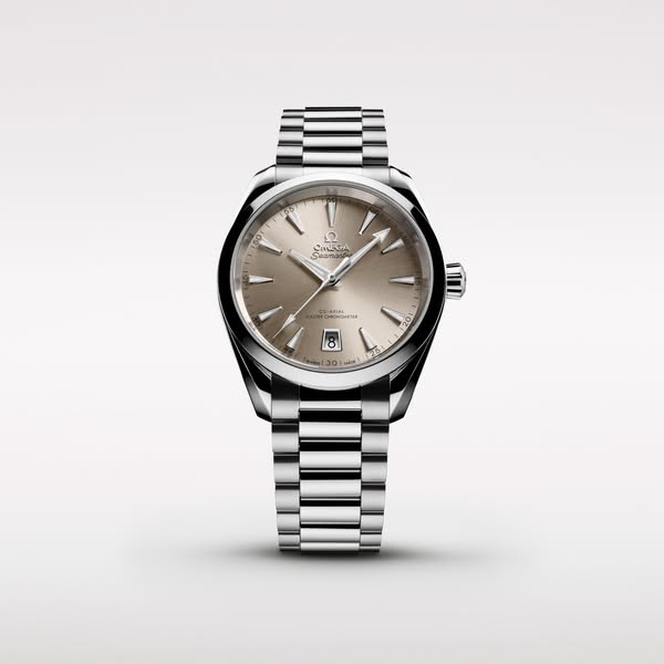 OMEGA Watches Meta ad example started 2026-04-27: Un color para cada momento., La esfera Sandstone, Relojes OMEGA
