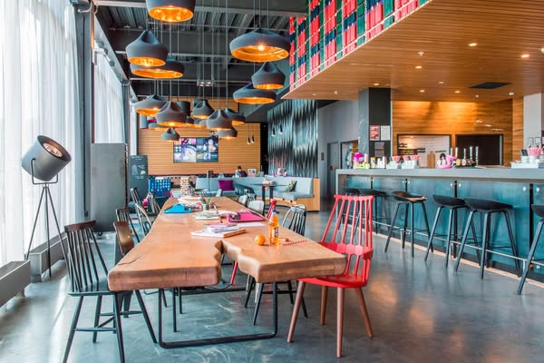 Marriott Bonvoy Meta ad example started 2026-04-14: Sheraton Annaba Hotel, Four Points Flex by Sheraton Aalborg, Four Points Flex by Sheraton Aarhus Viby, Four Points Flex by Sheraton Aarhus Skejby, Moxy Aberdeen Airport, Courtyard by Marriott Aberdeen Airport